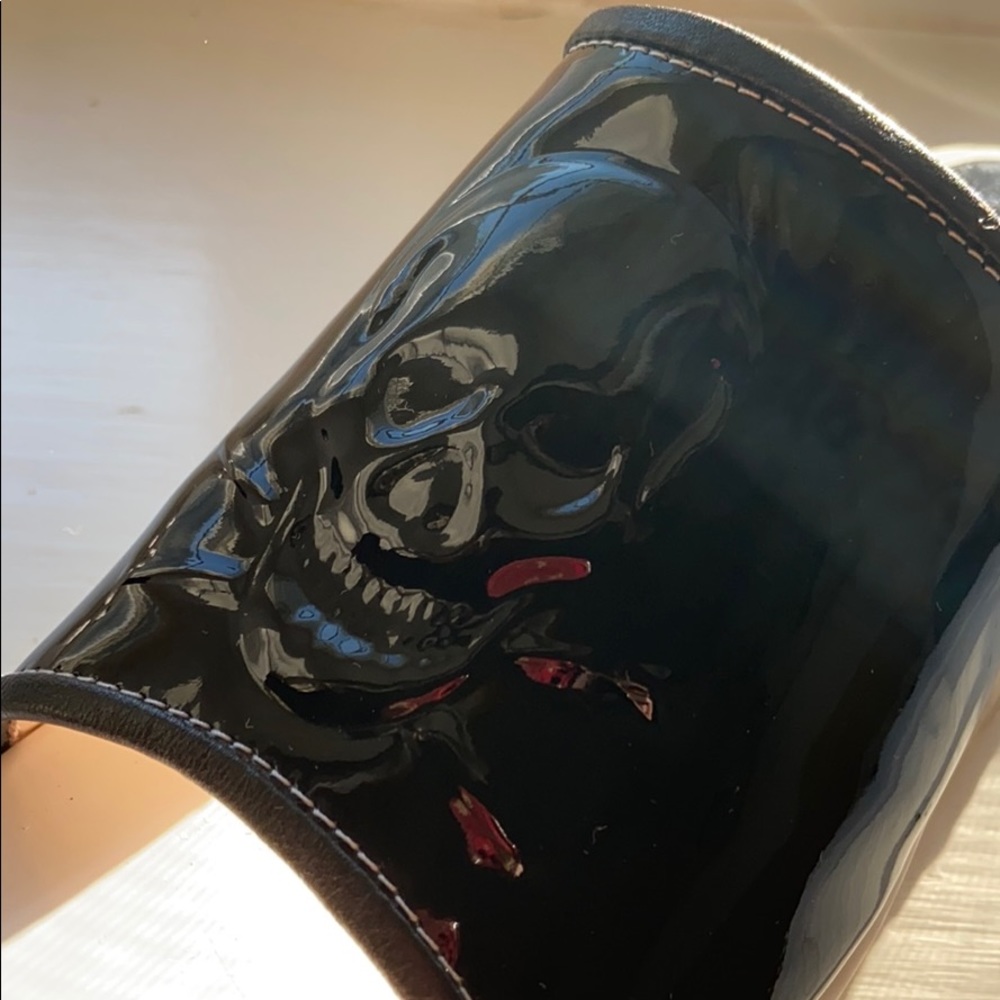 Latex leather skull and crossbones slides